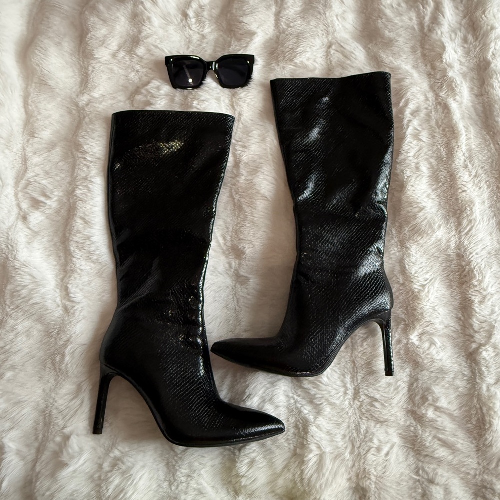 Forever 21 Shiny Black Heeled Boots - Size 8